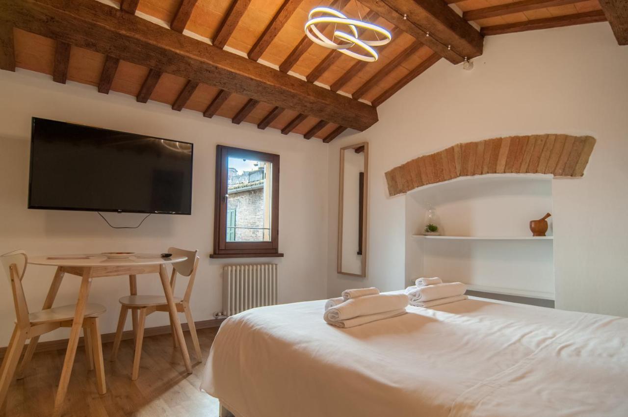 Готель Umbrian Concierge - La Casa Dei Pellari Перуджа Екстер'єр фото