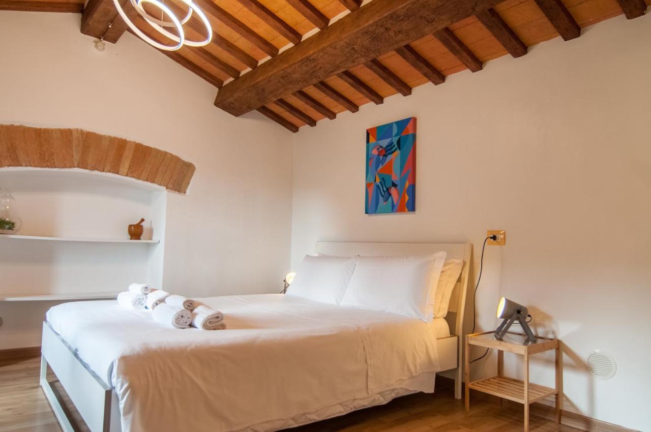 Готель Umbrian Concierge - La Casa Dei Pellari Перуджа Екстер'єр фото