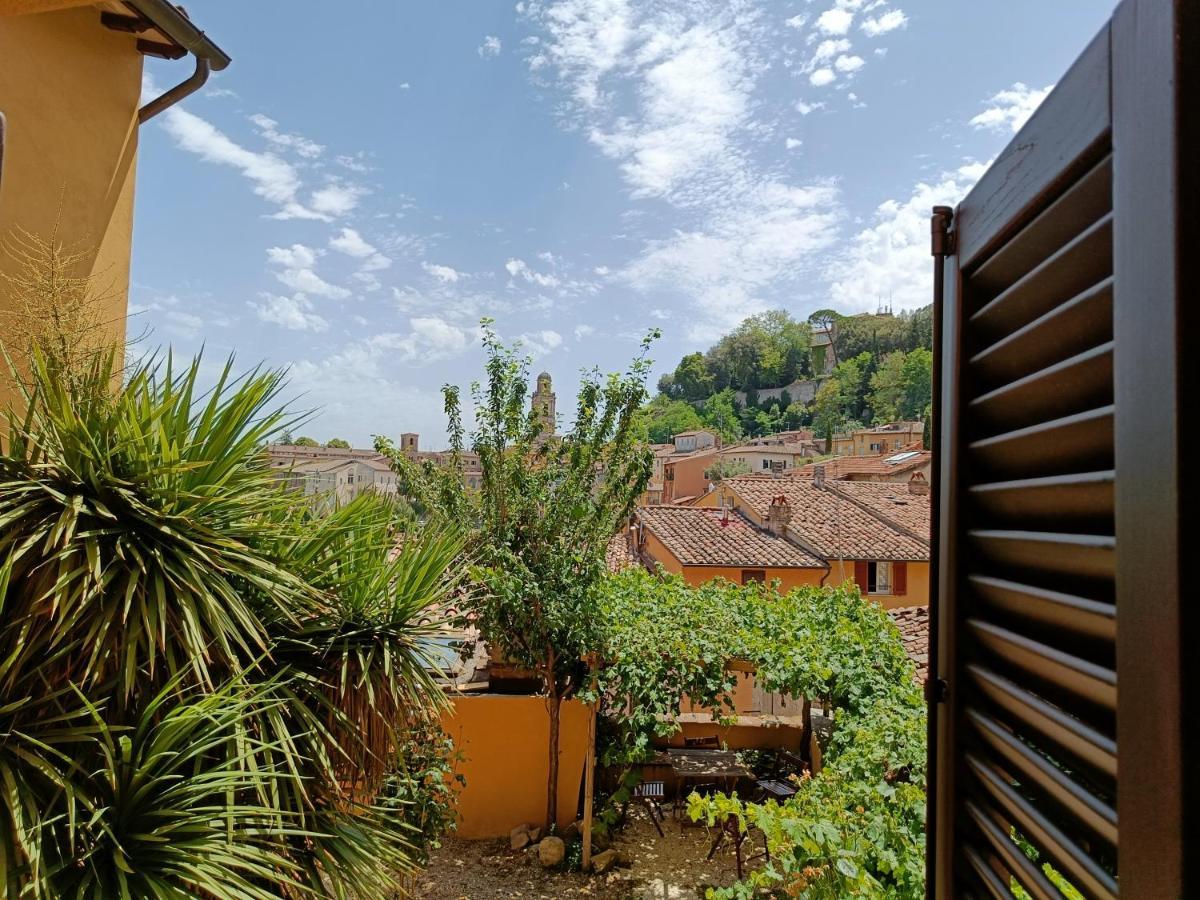 Готель Umbrian Concierge - La Casa Dei Pellari Перуджа Екстер'єр фото